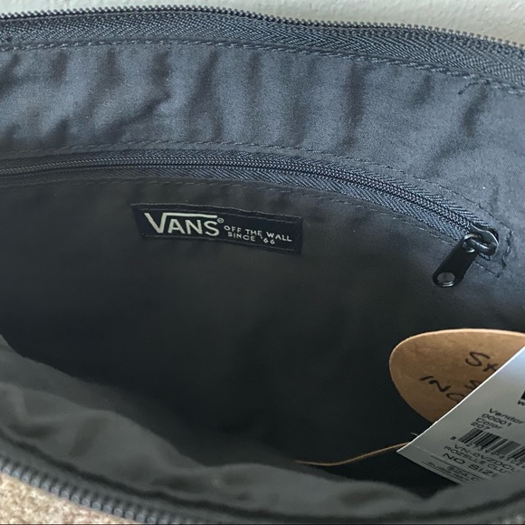 Vans Holographic Clutch 🌈 NWT - Picture 6 of 7